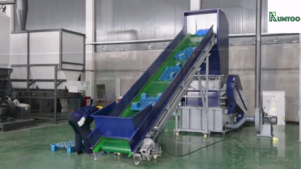 Granulator voor kunststof pallets-Video